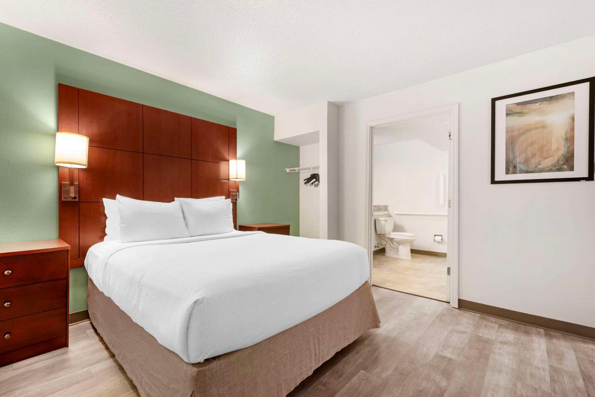 Mainstay Suites St Louis - Galleria Richmond Heights Exterior foto