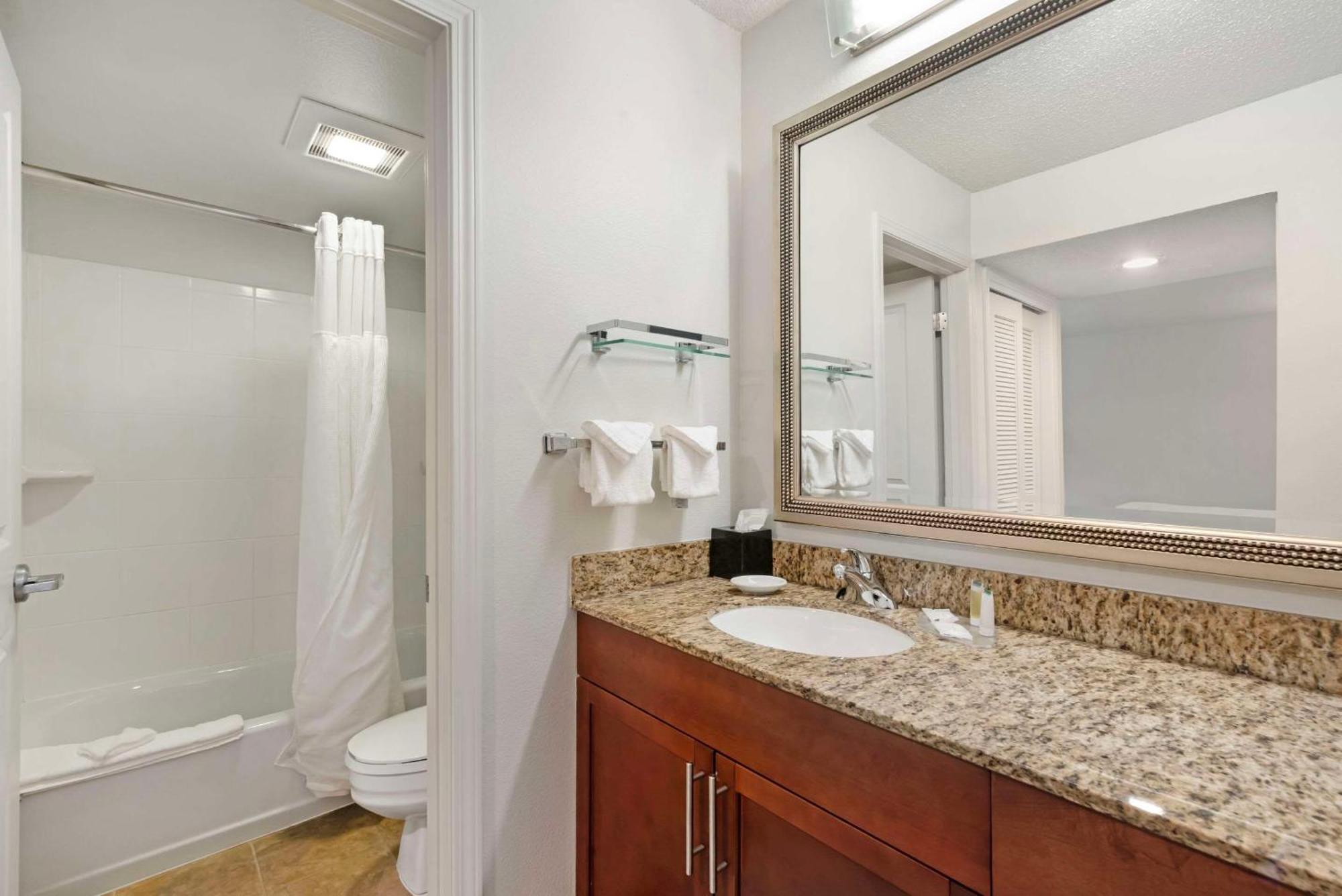 Mainstay Suites St Louis - Galleria Richmond Heights Exterior foto